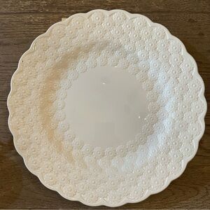 Spode Daisy  Embossed 13" Chop Plate Serving Platter Off-white